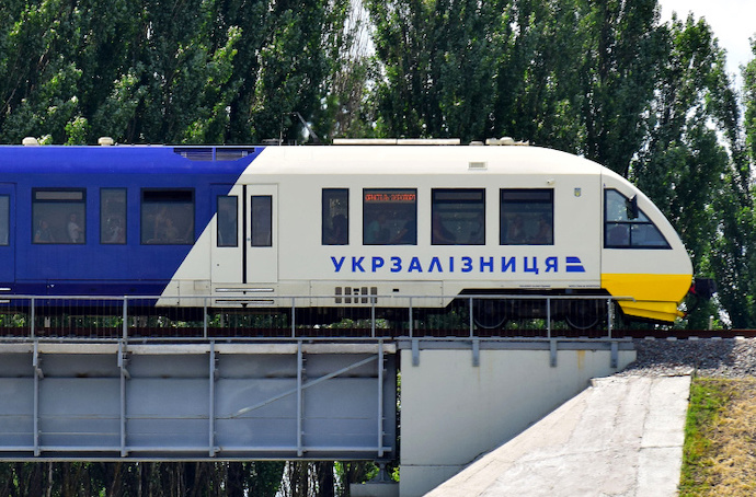 Працівники “Укрзалізниці” планують страйк із повною зупинкою перевезень – нардеп