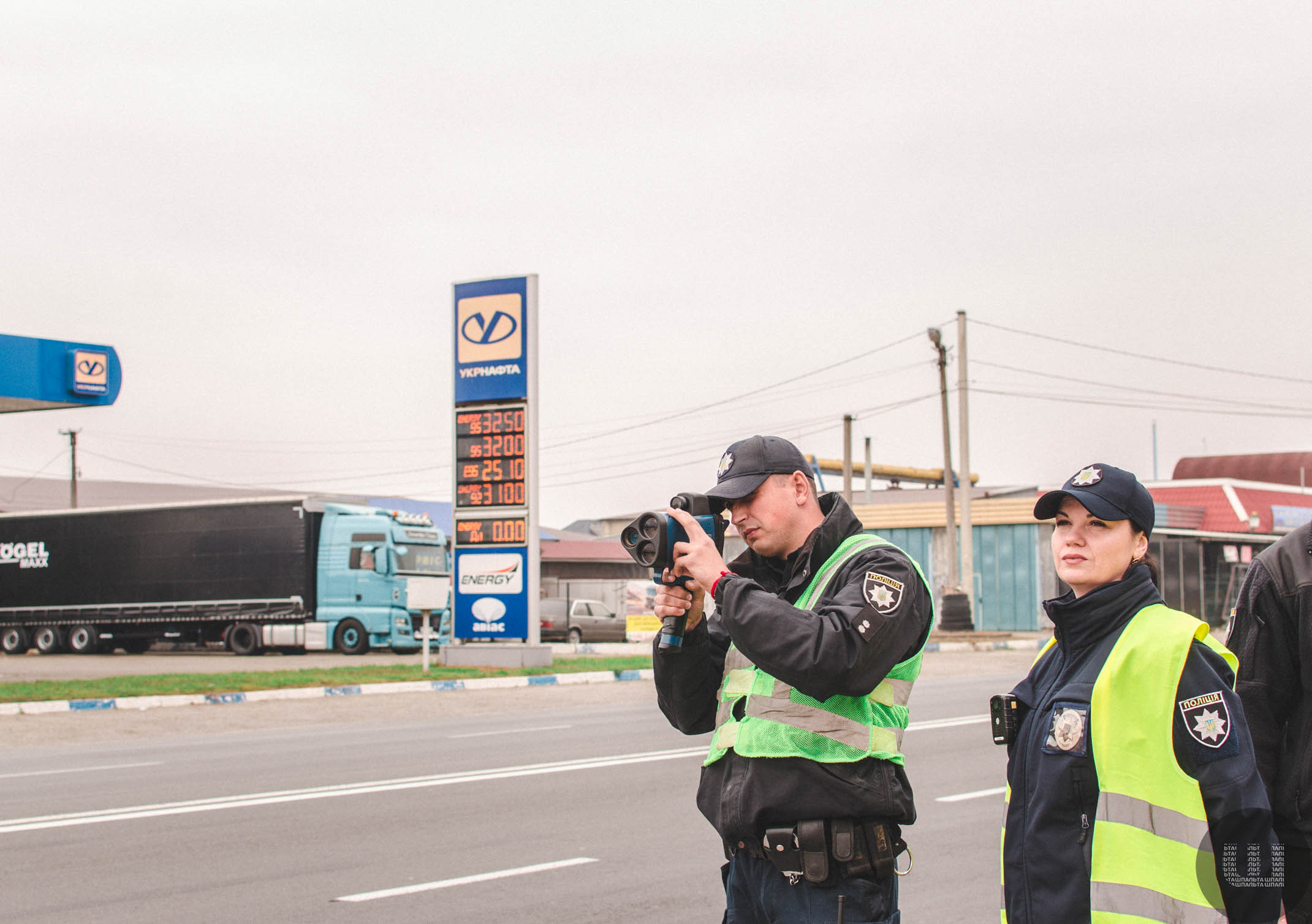 Цьогоріч патрульні виписали вже майже тисячу штрафів за перевищення швидкості