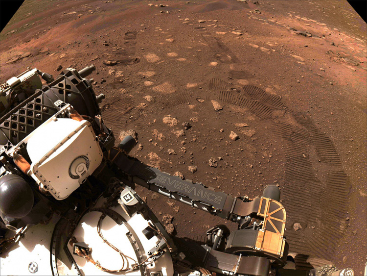 Марсохід NASA здійснив першу подорож поверхнею Червоної планети