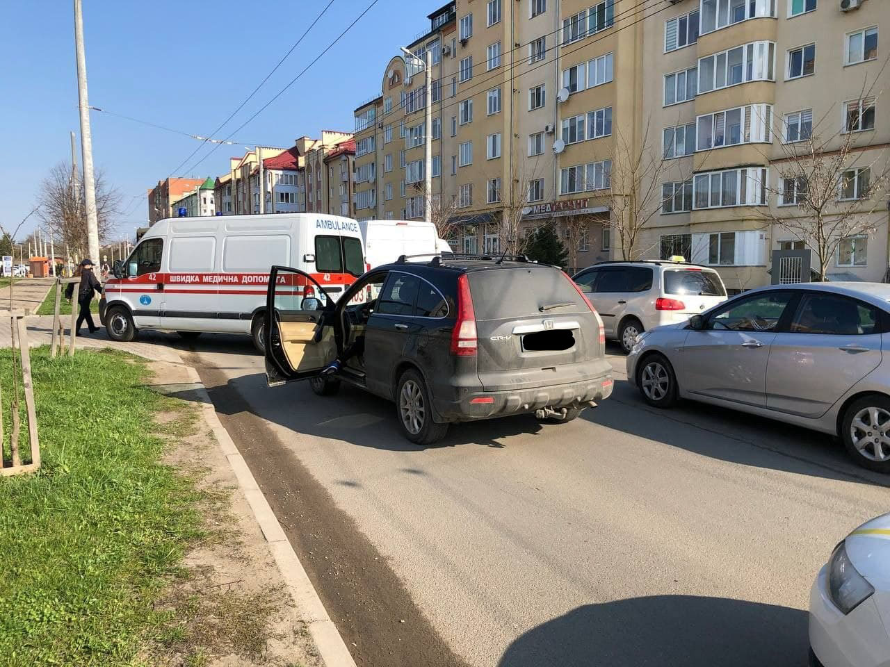 У Франківську п’яний водій збив жінку-порушницю (ФОТОФАКТ)