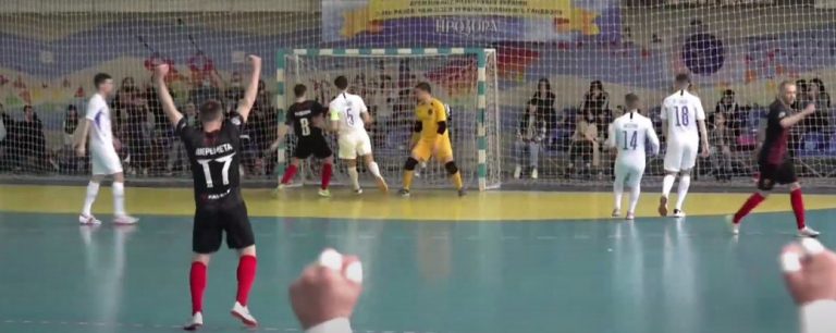 Фінал чемпіонату України з футзалу: франківський “Ураган” здобув першу перемогу (ФОТО)