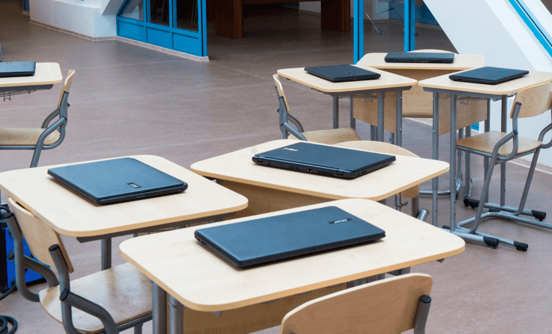 Прикарпаття за державний кошт закупить ноутбуки для шкіл на понад 37 мільйонів гривень