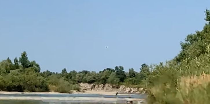 З’явилося відео з, ймовірно, останніми секундами польоту літака, що розбився під Коломиєю (ВІДЕО)