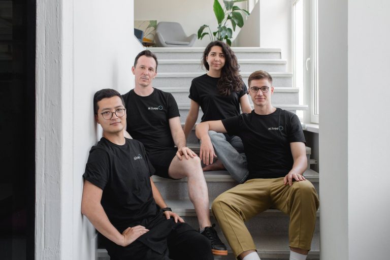 Стартап франківця Livee залучив $250 000 інвестицій (ФОТО)