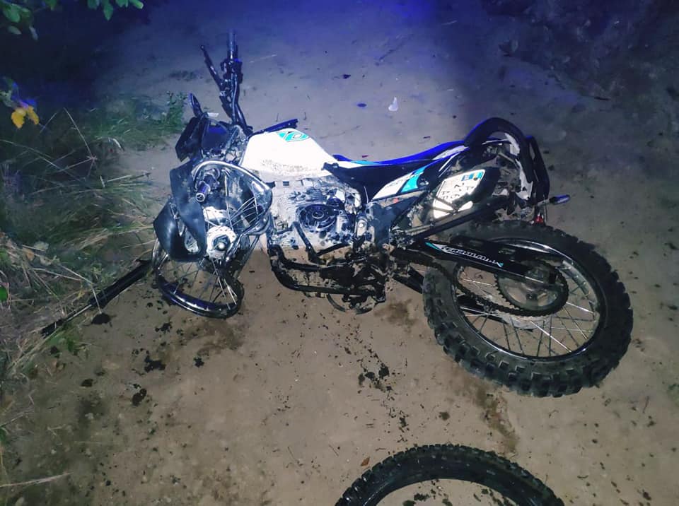 Вночі на Калущині легковик зіткнувся з мотоциклом, загинув 19-річний хлопець (ФОТО)