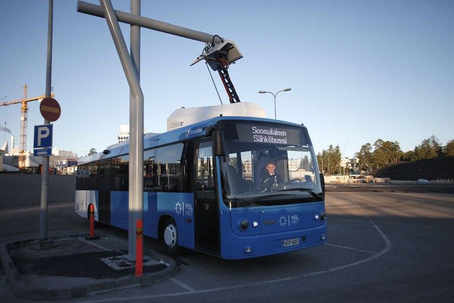 Франківськ починає закупку восьми електробусів