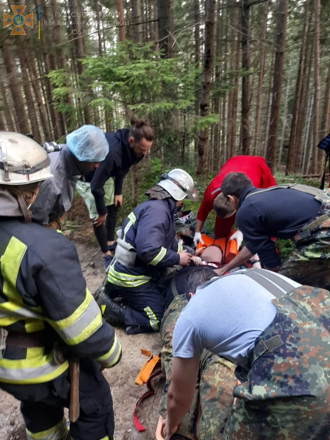 У Яремче перекинувся квадроцикл – травмувався чоловік (ФОТО)