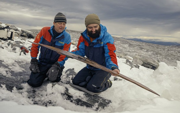На горі в Норвегії знайшли лижі, яким 1300 років (ВІДЕО)