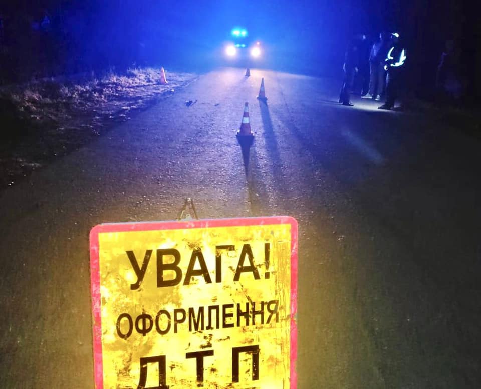 На Рогатинщині франківець на “БМВ Х5” на смерть збив жінку-пішохода