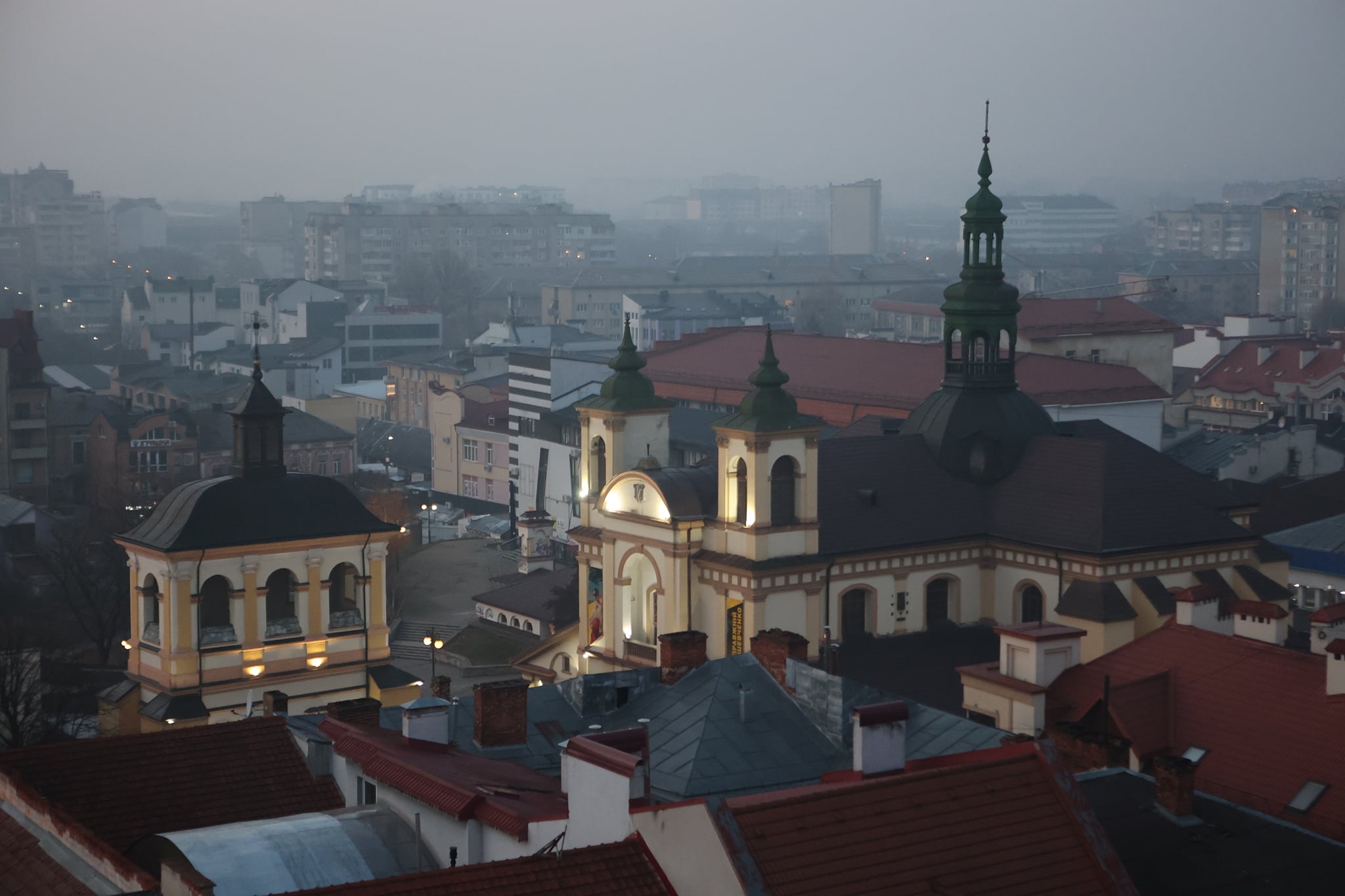В мережі показали панорами надвечірнього Івано-Франківська з Ратуші (ФОТО)