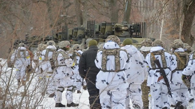 Закон про основи національного спротиву в Україні введений у дію: що це означає