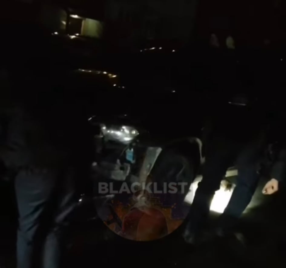 Вночі у Крихівцях підірвали BMW – чоловік із вибухівкою залишився без руки (ВІДЕО)