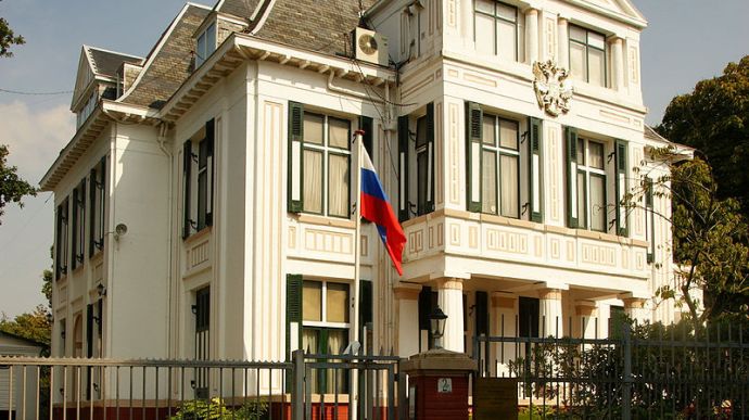 Нідерланди, Бельгія і Чехія висилають російських дипломатів за шпигунство