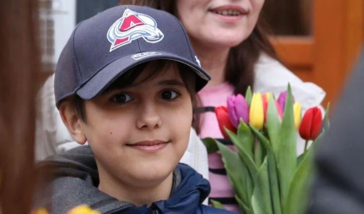 11-річний хлопчик, котрий сам перетнув кордон зі Словаччиною, возз’єднався з сім’єю