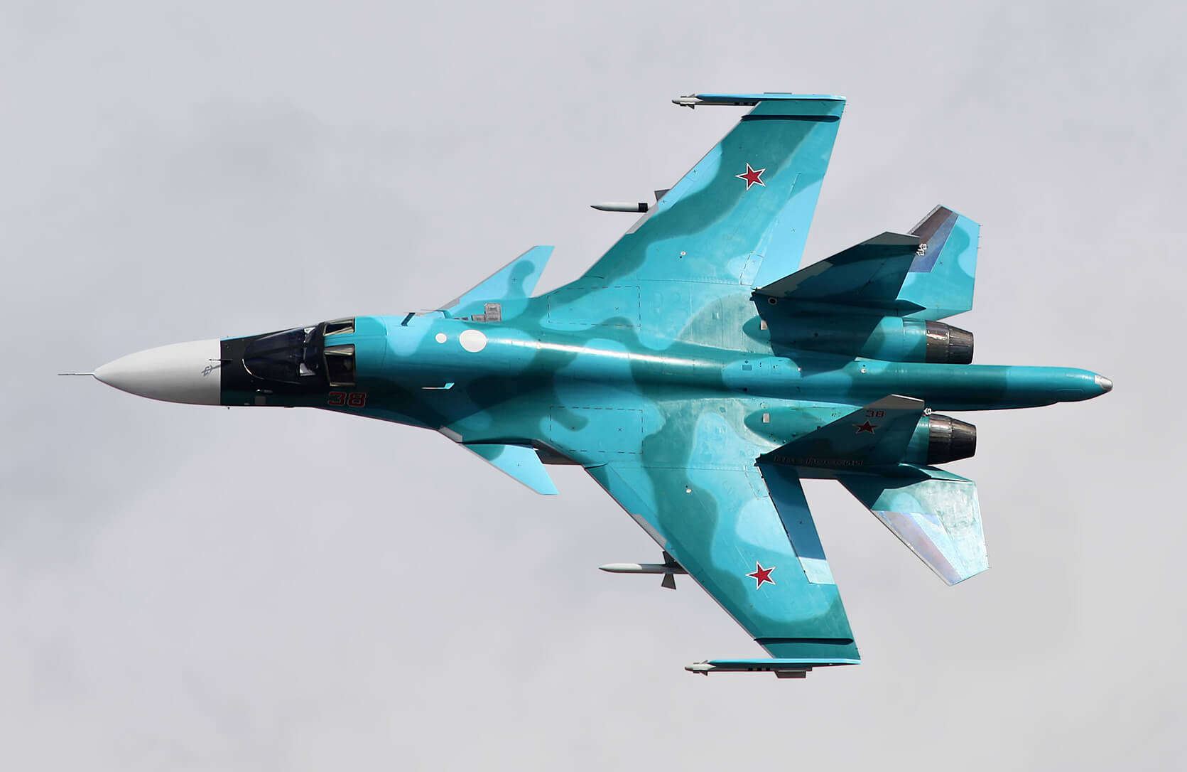 На Київщині ППО збила російський винищувач СУ-34. За вчора – сім літаків!