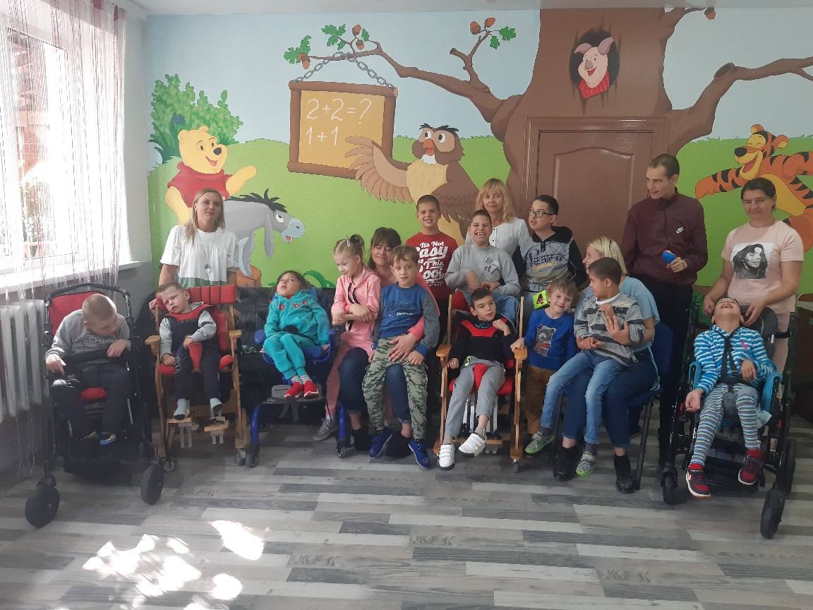 У Коломиї діток з інвалідністю, яких перевезли з “гарячих точок”, запрошують на безплатну реабілітацію (ФОТО)