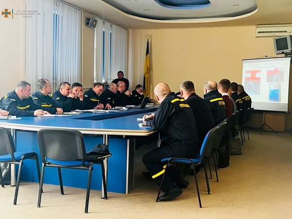 Від початку цього року прикарпатські рятувальники майже 2 тисячі разів ліквідовували пожежі