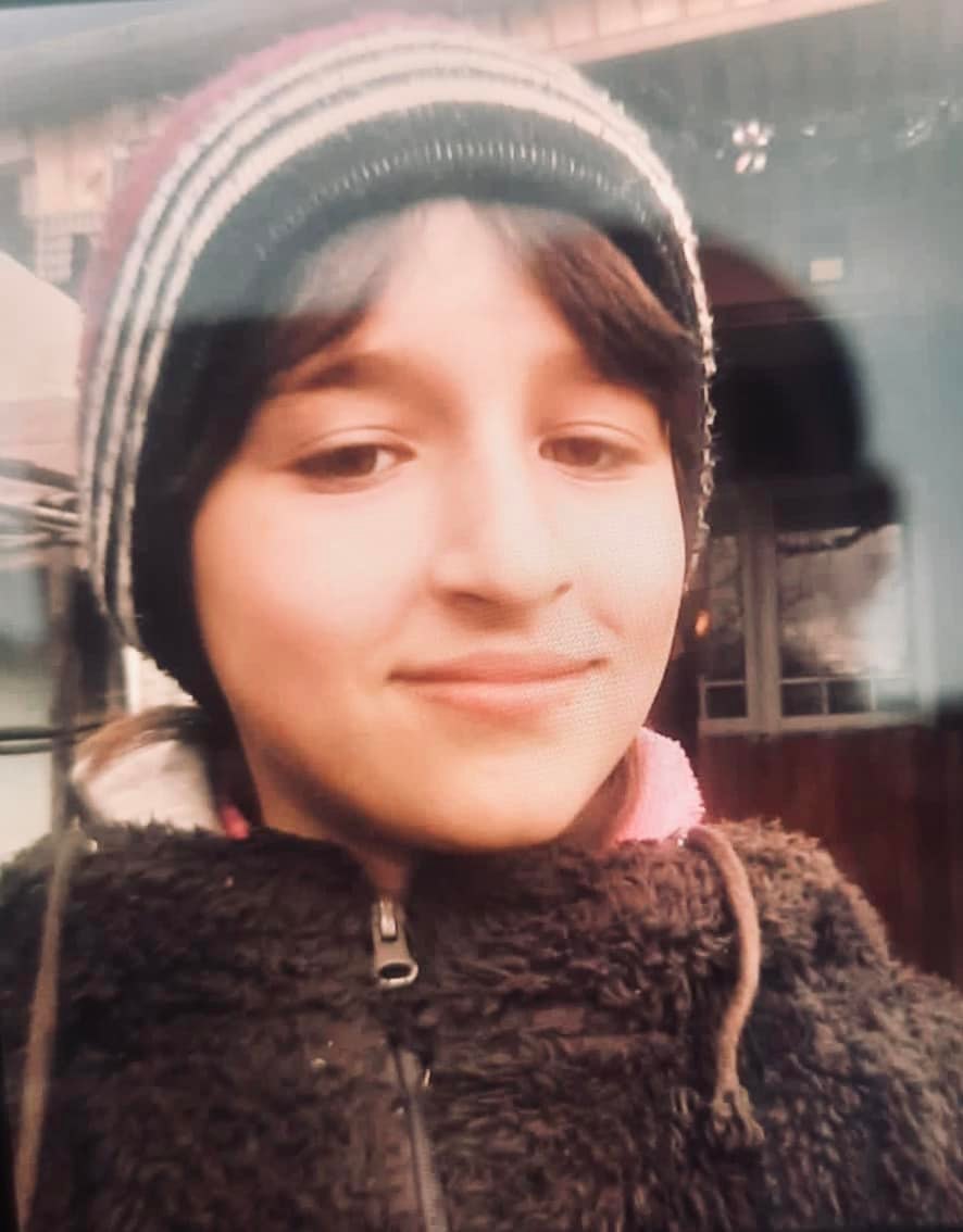  14-річна дівчина зникла на Прикарпатті: вже добу про її долю нічого невідомо