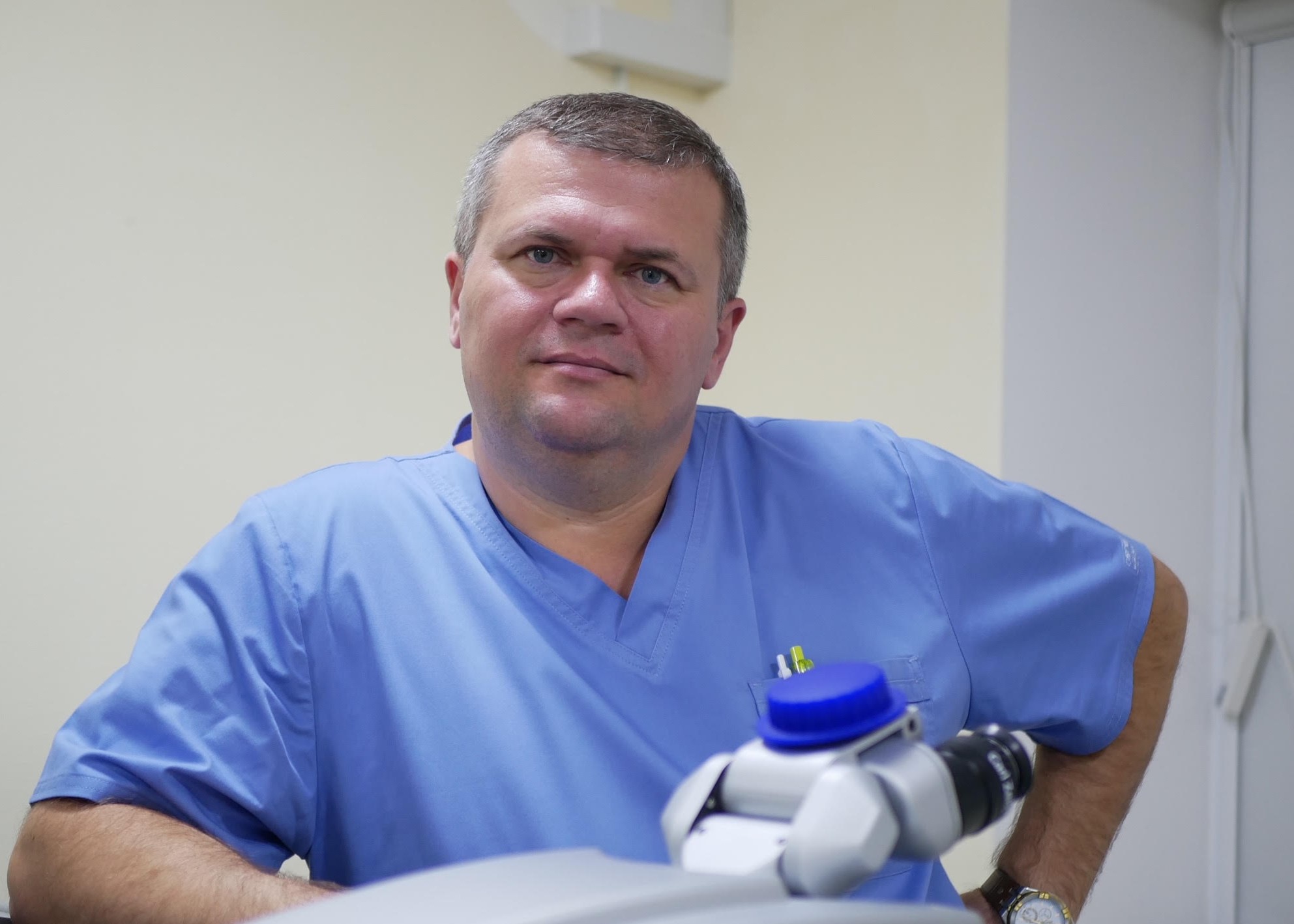Повернув зір більше сімдесяти пацієнтам на Прикарпатті досвідчений лікар з Луганщини Вадим Водяник
