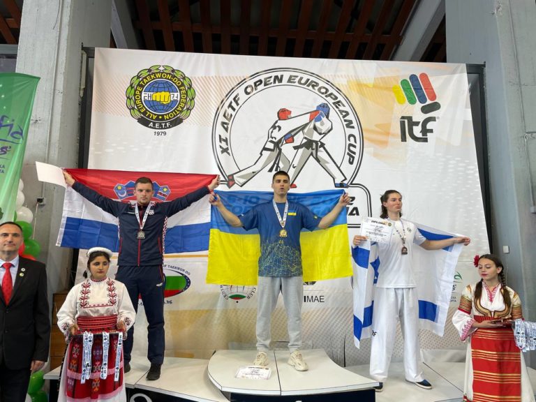 12 медалей різного гатунку вибороли франківські таеквондисти на Кубку Європи в Болгарії (ФОТО, ВІДЕО)