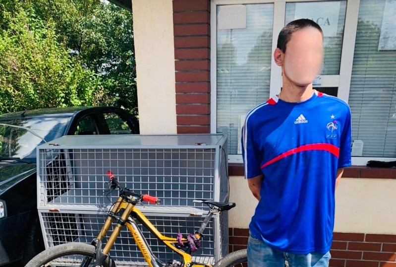 У Франківську 31-річний чоловік вдруге вкрав велосипед і знову попався поліції (ФОТО)