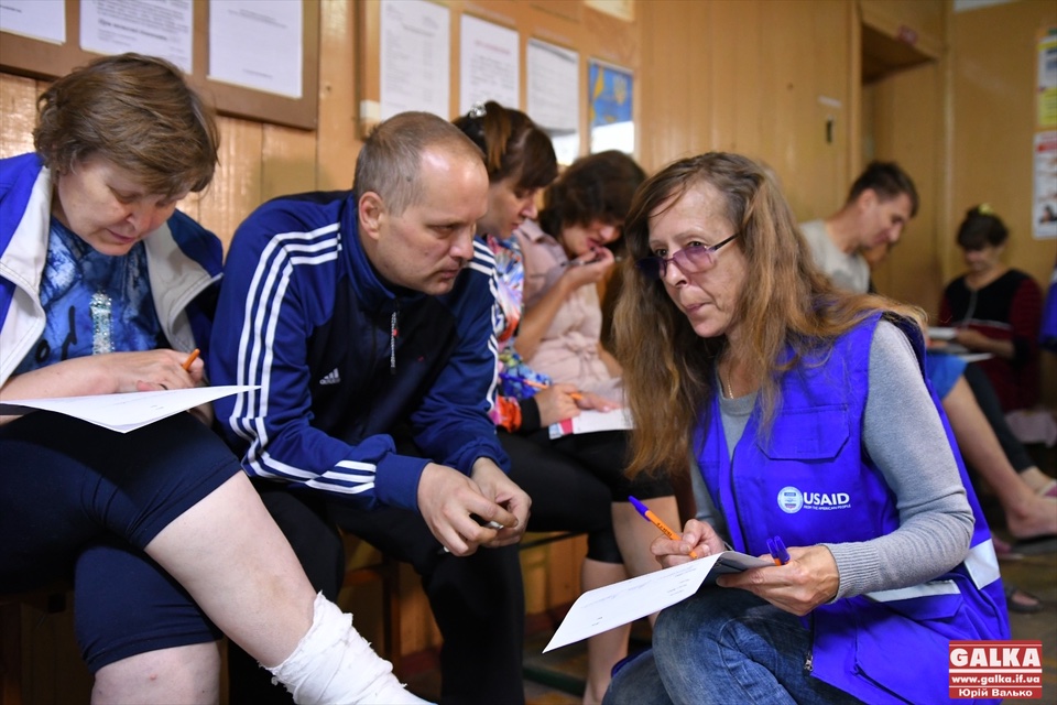 Фахівці UNICEF розповіли, як переселенцям отримати медичну допомогу в новому місті (ФОТО)