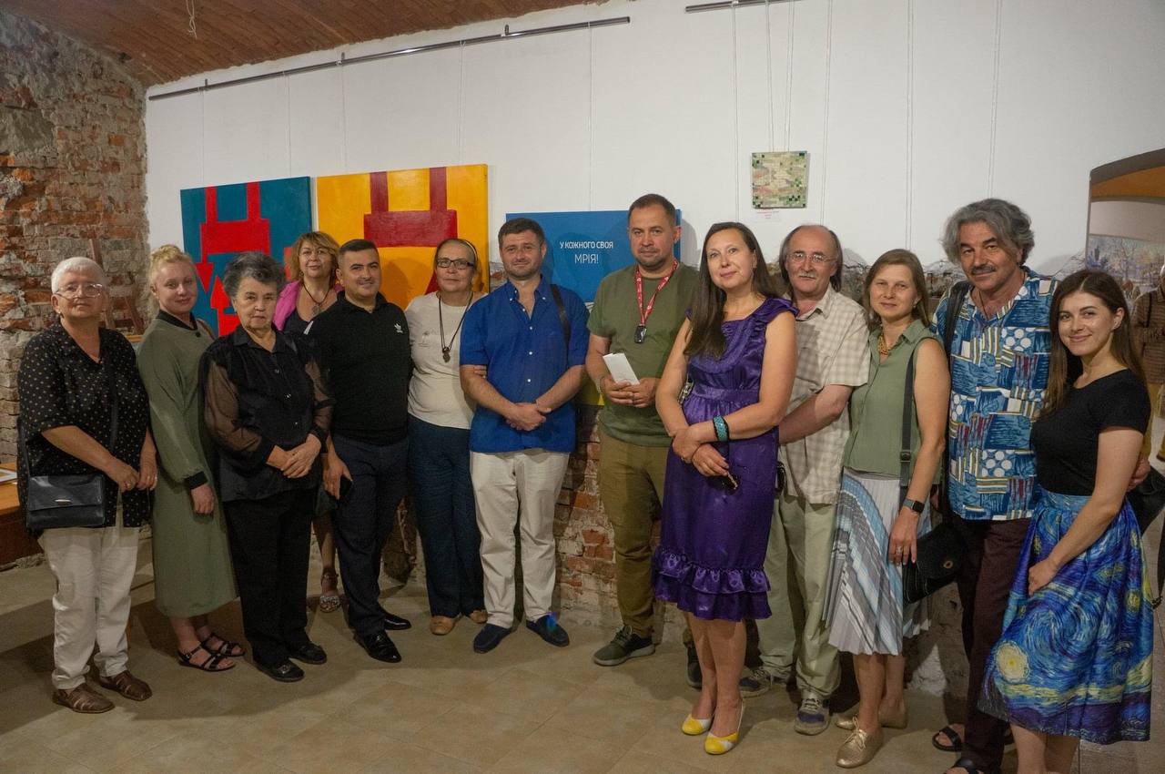 Художники на виставці зібрали понад 40 тисяч гривень для  «Коломийських Едельвейсів»