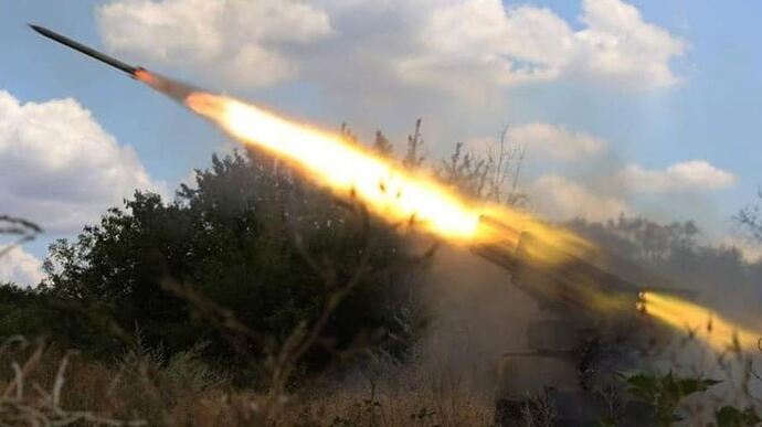 ЗСУ відбили три атаки на Бахмутському напрямку, біля Покровського точаться бої — Генштаб
