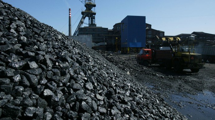 Німеччина повністю припинить купувати російське вугілля 1 серпня, а нафту – 31 грудня