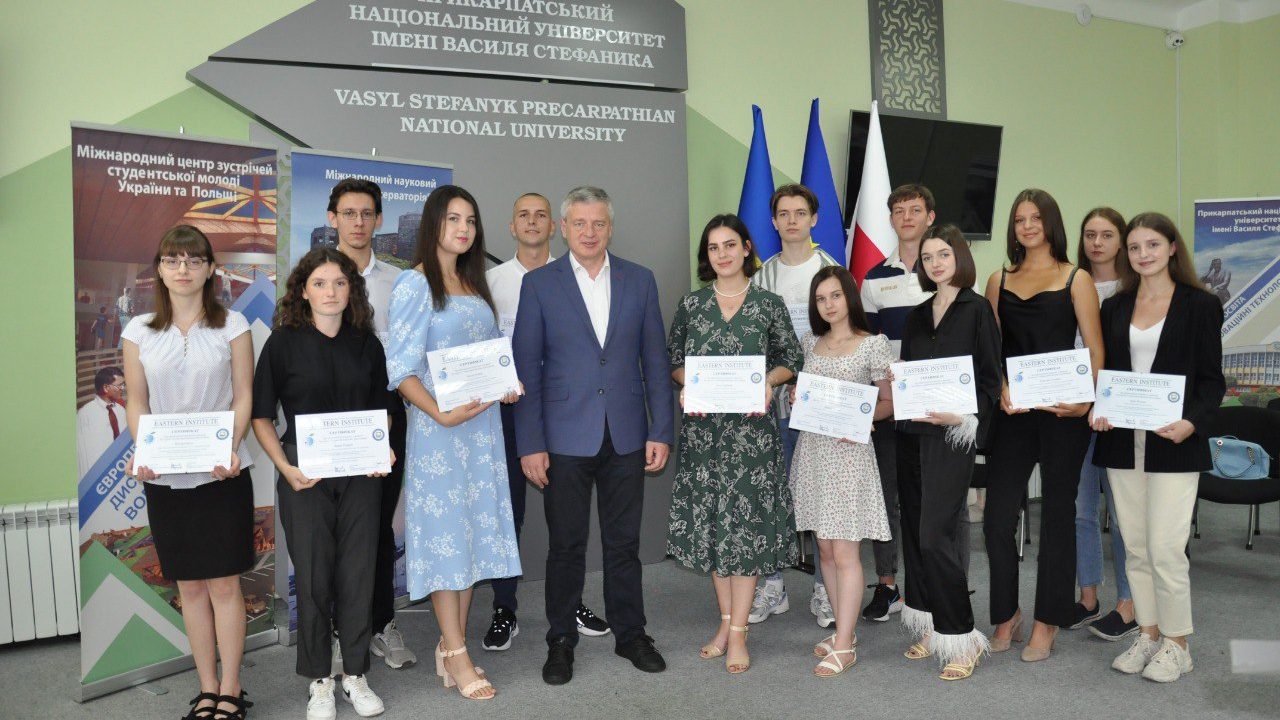 Найкращих студентів ПНУ відзначили стипендіями від польського Фонду