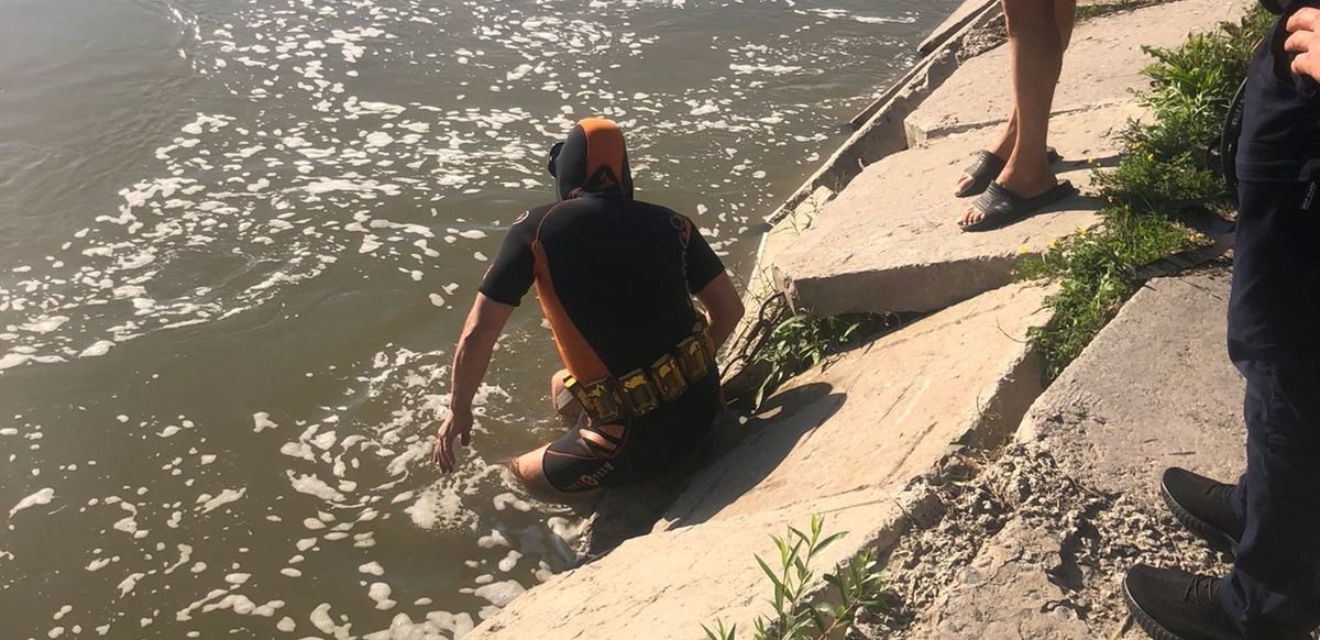 У річці в Коломиї знайшли тіло підлітка (ФОТО)