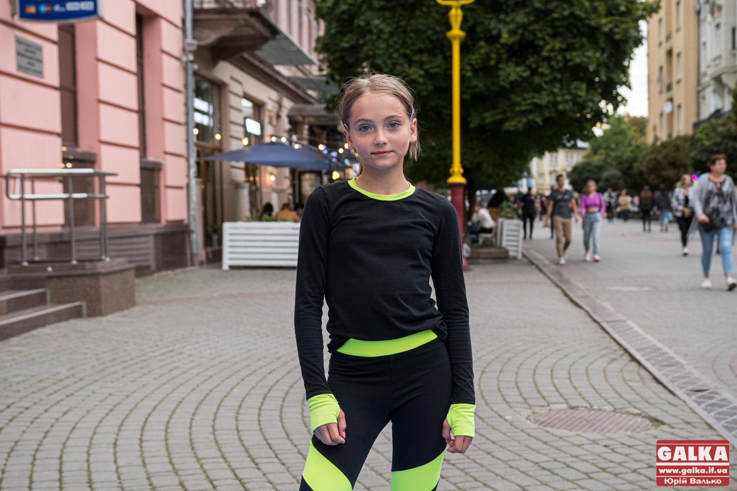11-річна франківка танцями у середмісті зібрала для захисників 30 000 гривень (ФОТО, ВІДЕО)