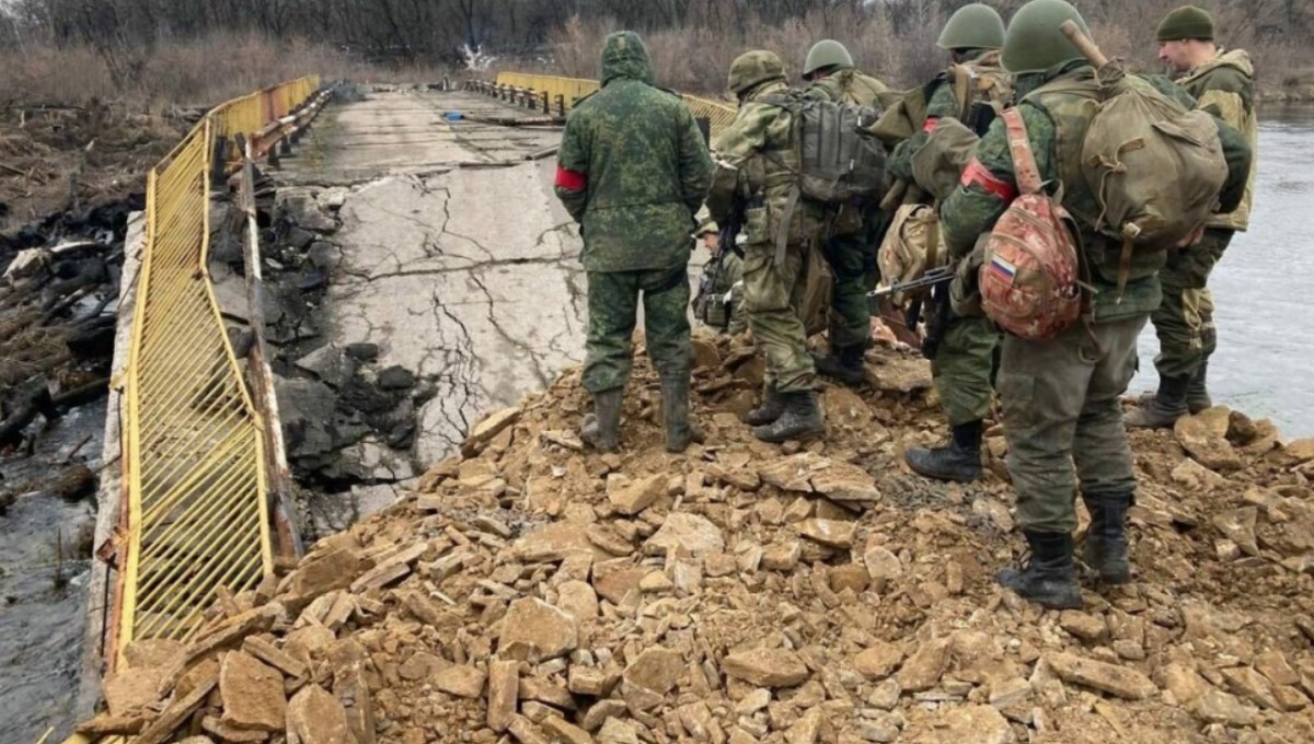 Завербовані російські в’язні отримують зброю, але йдуть у напрямку рф – Генштаб