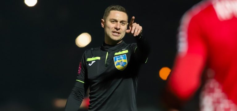 Відомо, хто судитиме суботній матч “Прикарпаття” з “Нивою”