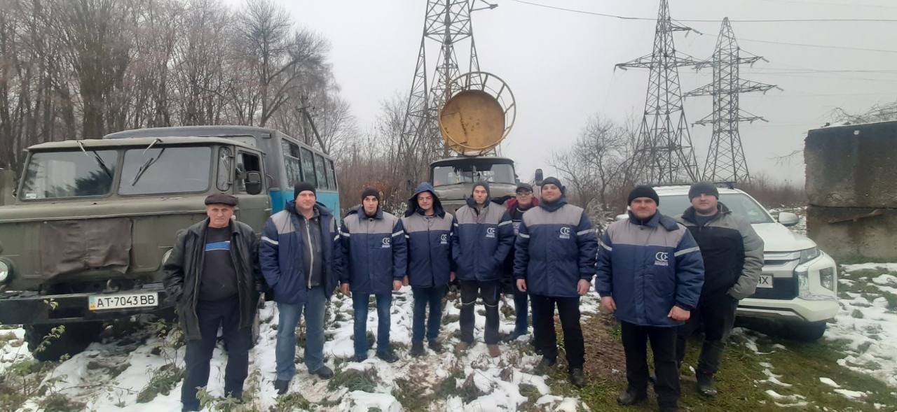Група прикарпатських енергетиків вирушила відновлювати Миколаївщину (ФОТОФАКТ)