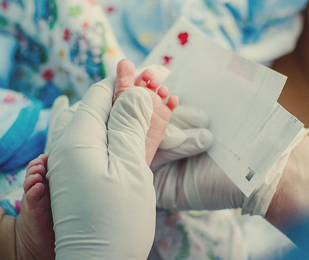 На Прикарпатті новонароджених перевірятимуть на 21 хворобу