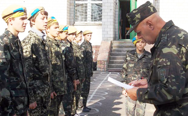 Українських ветеранів залучатимуть до викладання військової підготовки у школах