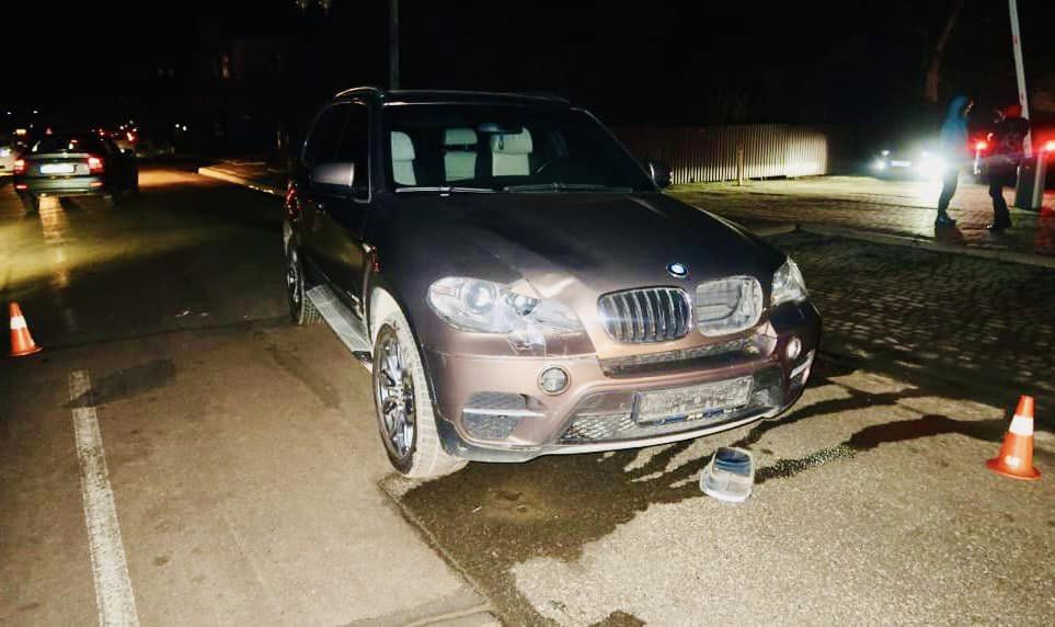 У Коломиї BMW збив 83-річну переселенку. Жінка померла у лікарні (ФОТО)