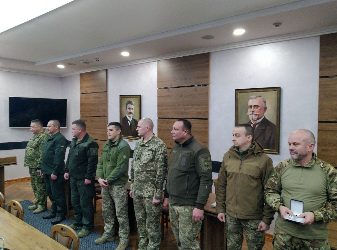 У Франківську відзначили командирів військових частин краю