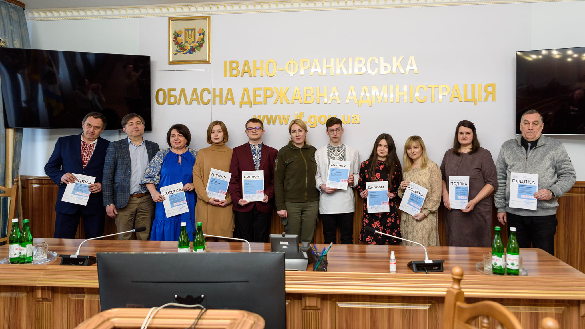 Пʼятеро юні прикарпатських науковців отримуватимуть стипендію президента України (ФОТО)