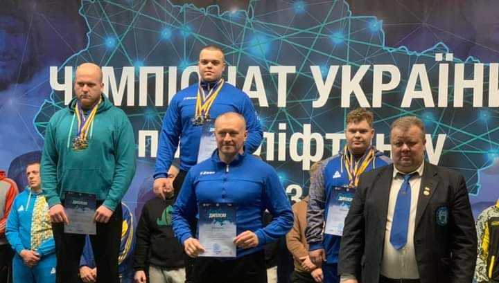 “Золото” і “срібло” здобули прикарпатці на чемпіонаті України з паверліфтингу (ФОТО)