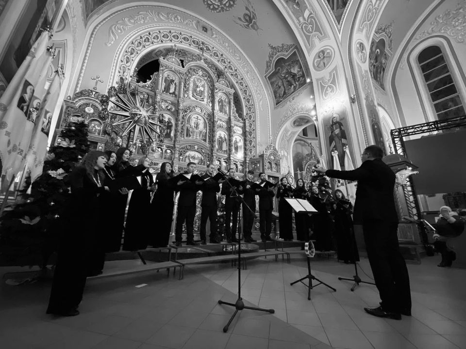 Мінкульт не випустив франківський хор на благодійні гастролі до Польщі
