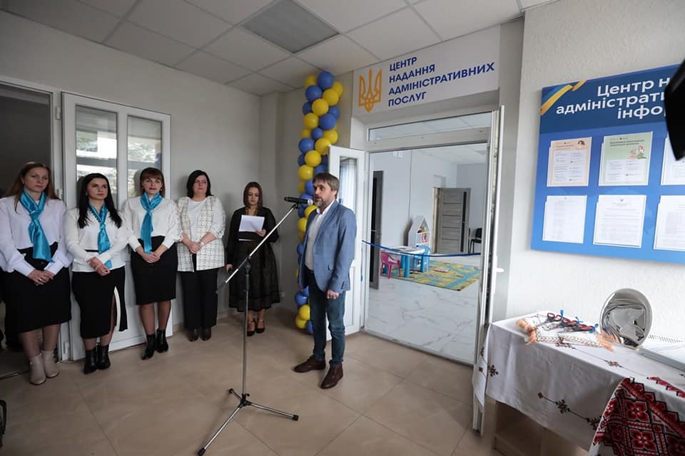 У Солотвині для 27 тисяч осіб відкрили Центр адмінпослуг (ФОТО)