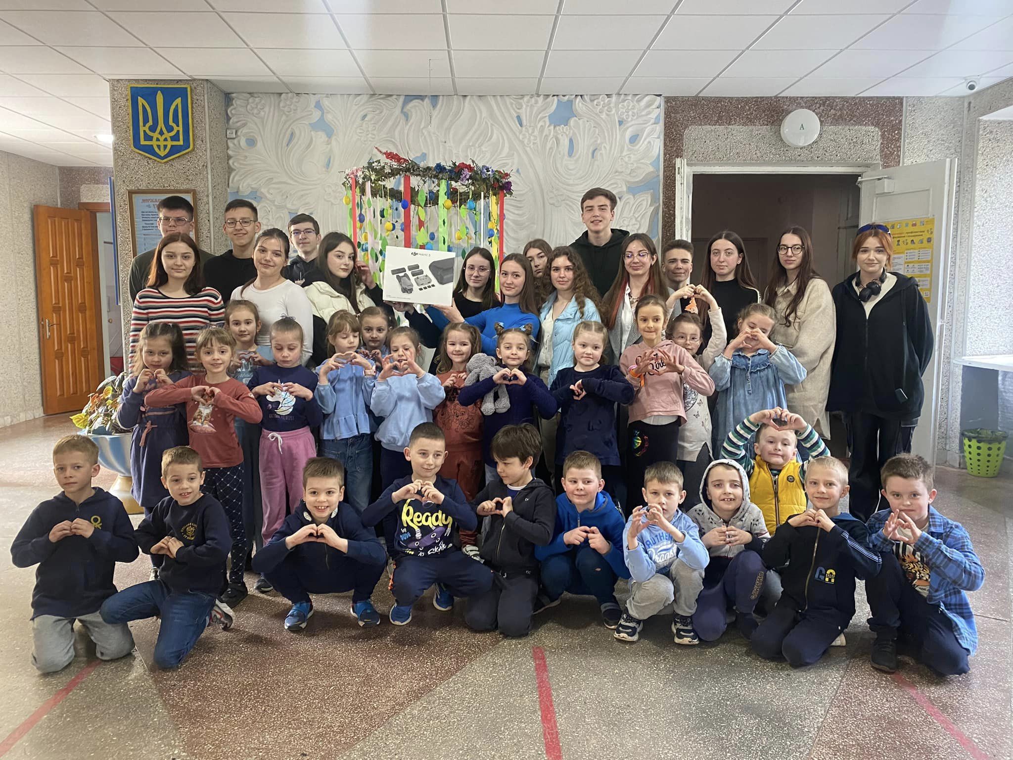 Франківські школярі купили “мавік” для 102 бригади ТрО (ФОТО)