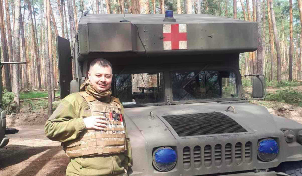 Лікар з Франківська отримав “Хрест пошани” за порятунок воїнів на передовій (ФОТО)