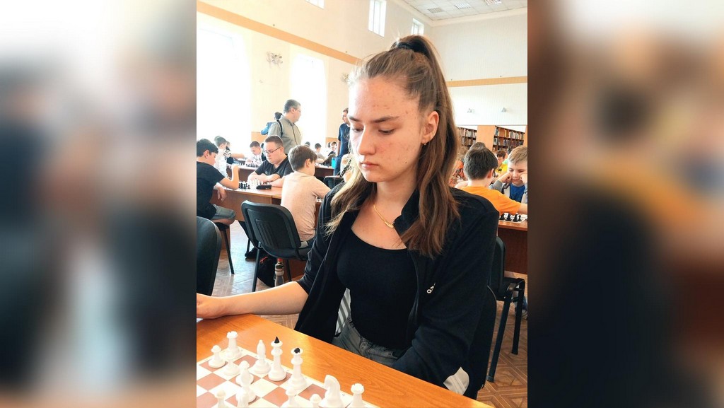 Франківка Людмила Іваницька стала чемпіонкою України з блискавичної гри в шахи серед дівчат до 16 років (ФОТО)
