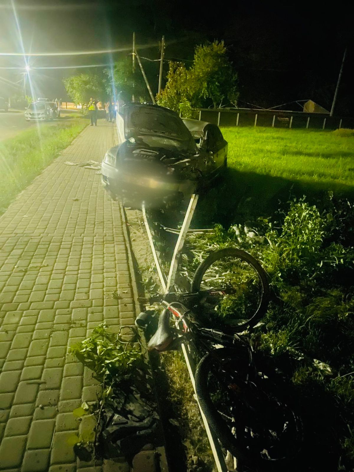На Прикарпатті водій напідпитку збив 16-річного велосипедиста – хлопець не вижив (ФОТО)