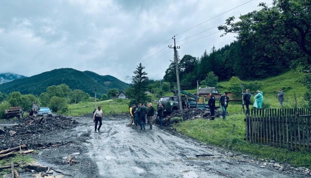 Прикарпатці, чиє майно постраждало від  підтоплень, отримають разову грошову допомогу — Онищук