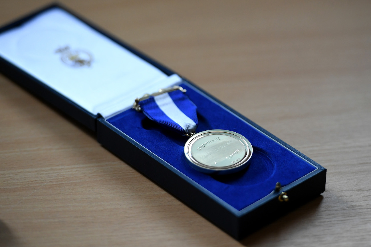 Обласна рада накупила медалей на мільйон гривень