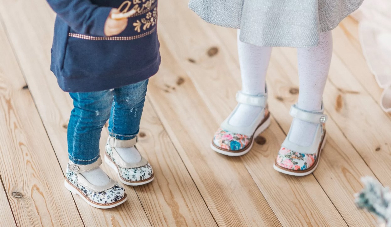 Якість, стиль, небайдужість: чому дитяче взуття варто обирати на Kinder-Moda